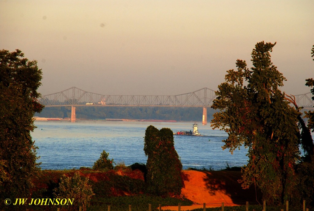 Miss River Bridge near Cairo