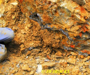 44 Pockets Lace Underside of New Boulder