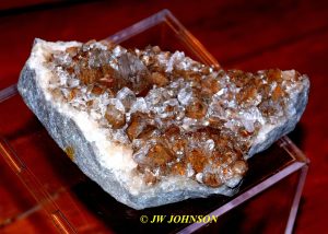 45-iowa-barites-with-pyrite